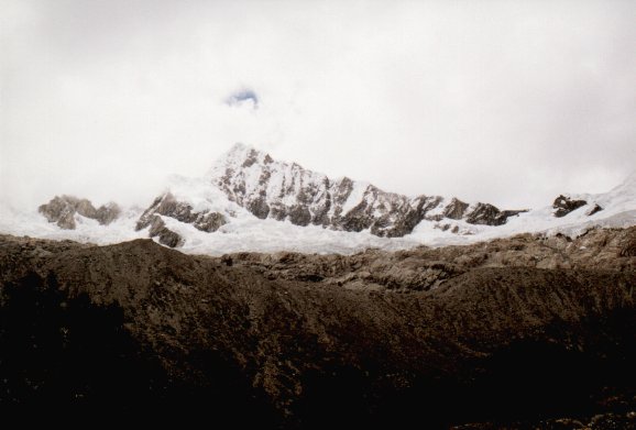 Sommet de l'Alpamayo